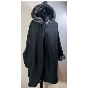 Le Moda Black Fleece Hooded Cape Wrap with Faux Fur Trim old money vintage